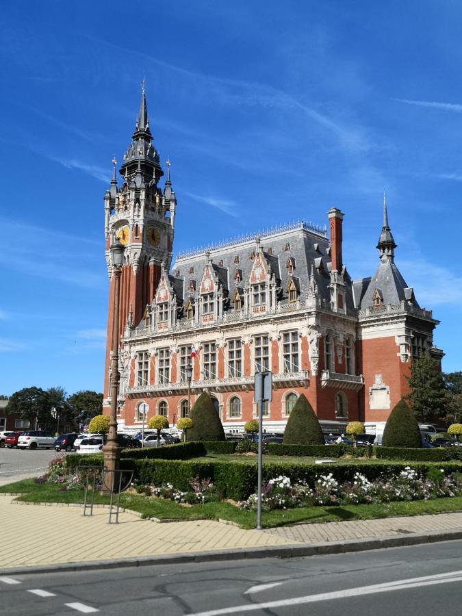 Onyx D'Opale Lägenhet Calais Exteriör bild